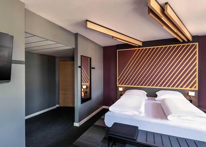 ホテル Graz-hbf 3*