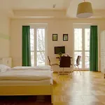 Graz-hbf 3* Грац